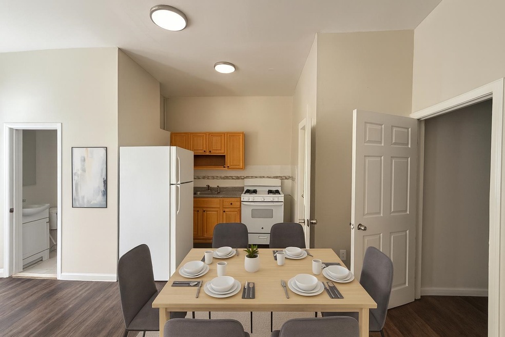 398 Baldwin Ave unit 1, Jersey City, NJ 07306 - photo 1