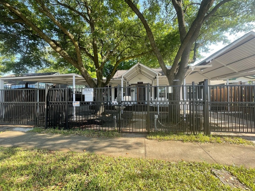 7410 Ilex St unit C, Houston, TX 77012 - photo 1