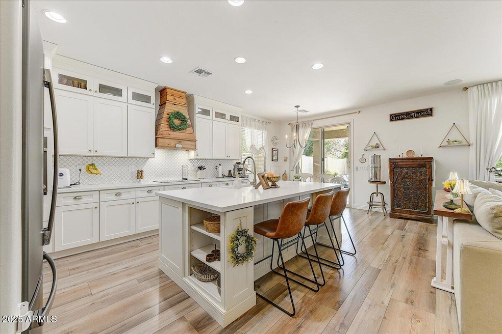 06-Kitchen