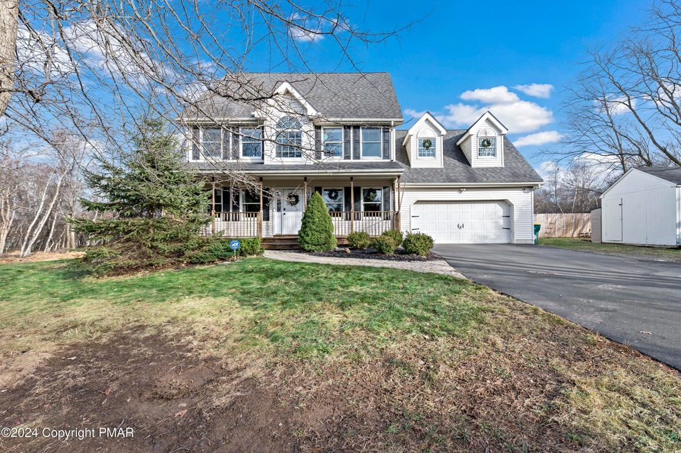 1327 Whispering Hills Ct, Effort, PA 18330 - photo 1