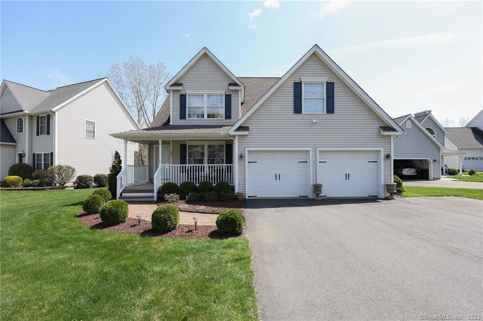 37 Riverside Ct, Southington, CT 06489 - photo 1