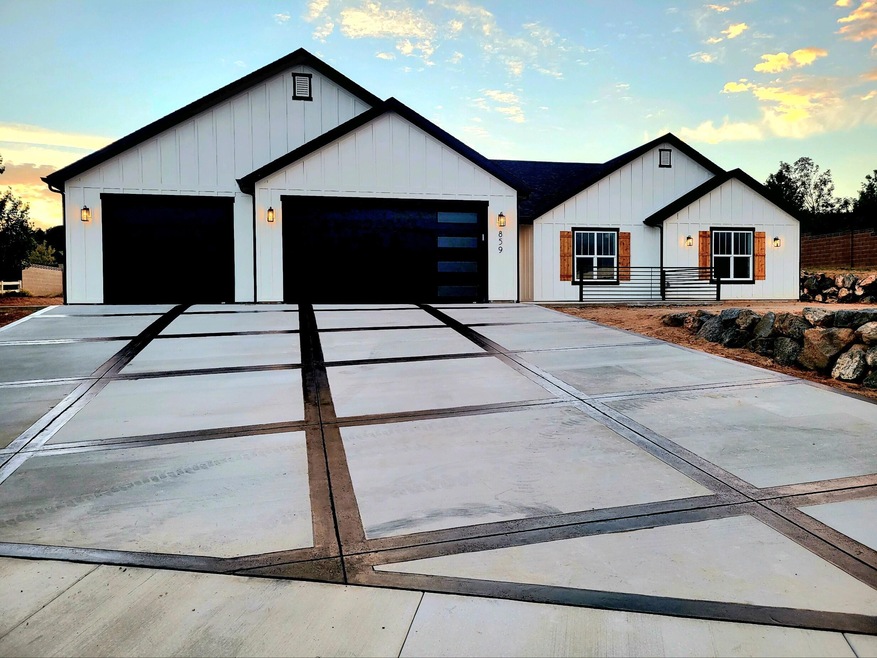 859 S Laurie Ln, Cedar City, UT 84720 - photo 1