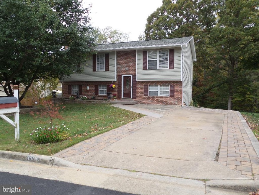 18018 Wilmer Porter Ct, Dumfries, VA 22026 - photo 1