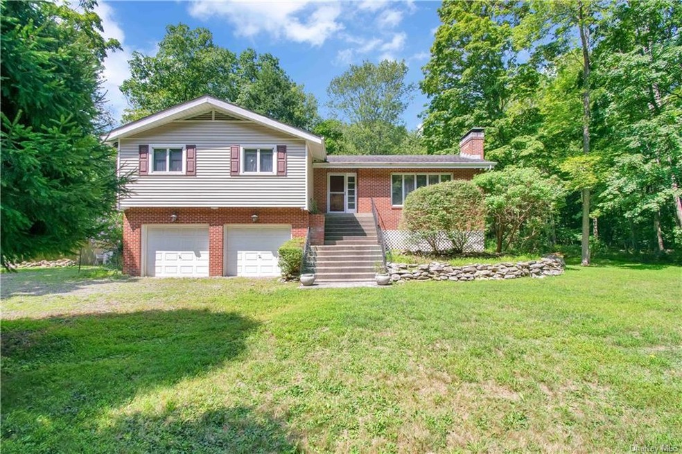 171 Bell Hollow Rd, Putnam Valley, NY 10579 - photo 1