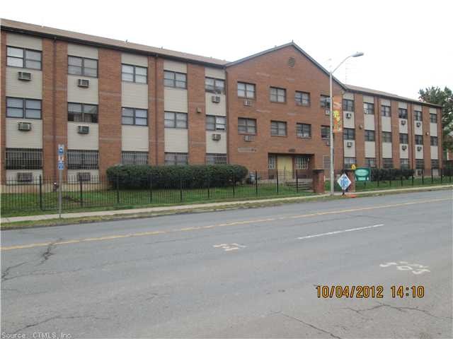 402 Albany Ave, Hartford, CT 06120 - photo 1