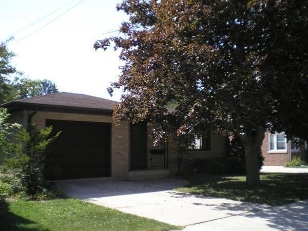 20100414193224630656000000-o.jpg front o