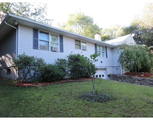 37 Chevy Chase Rd, Worcester, MA 01606 - photo 1