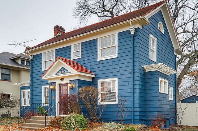 934 N Spring St, Elgin, IL 60120 - photo 1