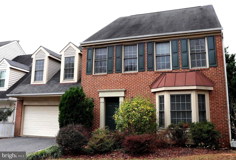 2314 Yvonnes Way, Dunn Loring, VA 22027 - photo 1