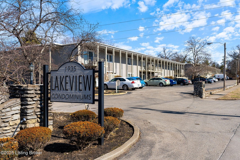 1935 Gardiner Ln F87-2