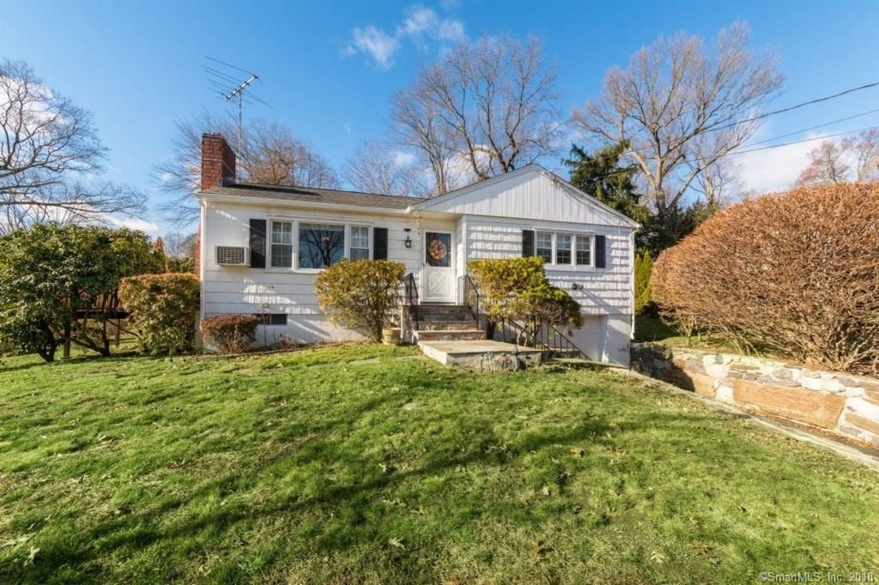 143 Alpine St, Stamford, CT 06905 - photo 1