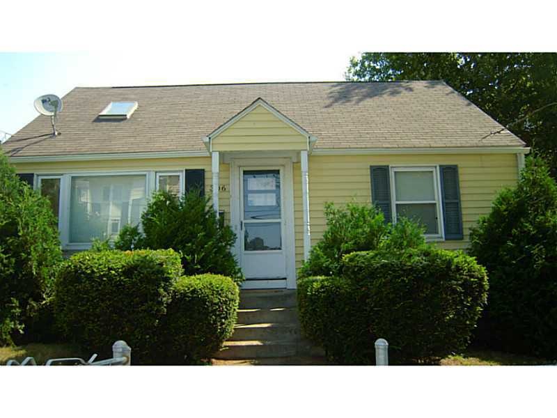 306 Niagara St, Providence, RI 02907 - photo 1