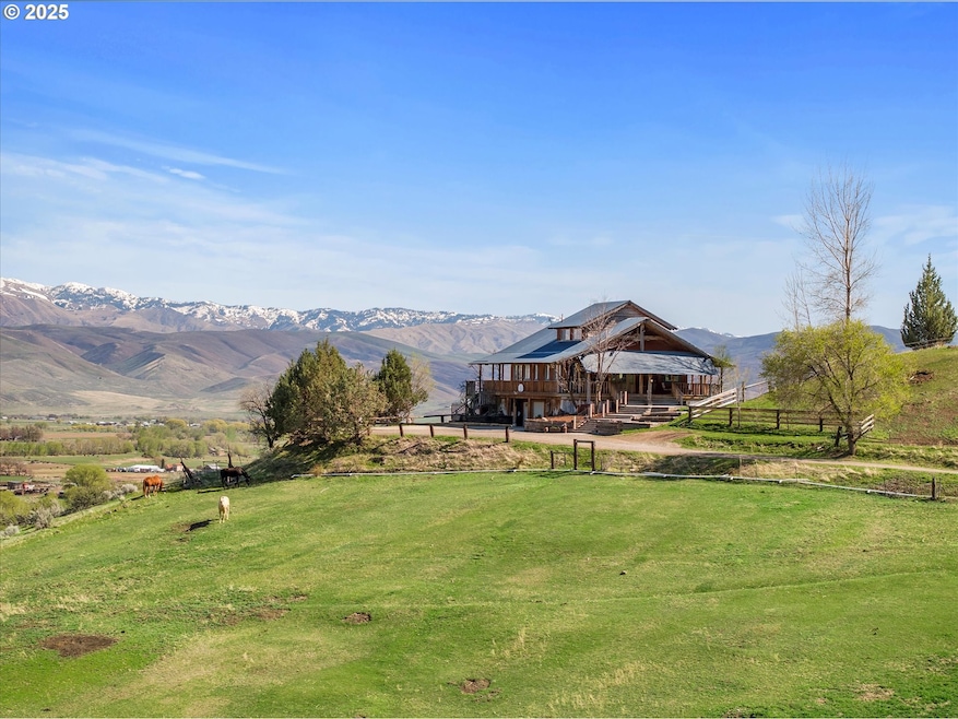 For Sale $949,500