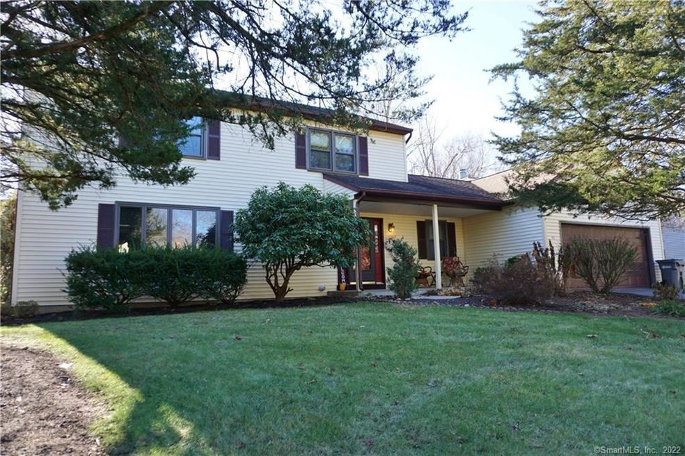 63 Knollwood Rd, Manchester, CT 06042 - photo 1