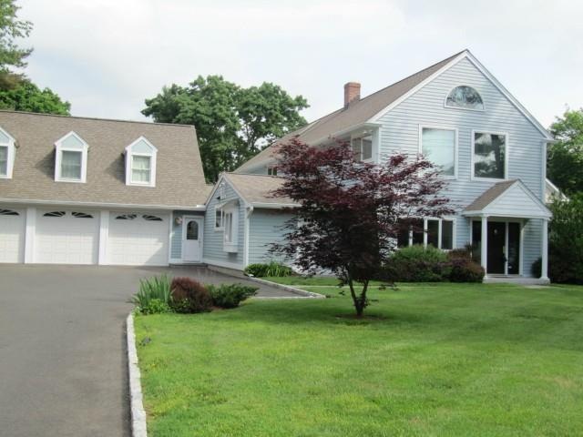 27 Middlesex Rd, Darien, CT 06820 - photo 1
