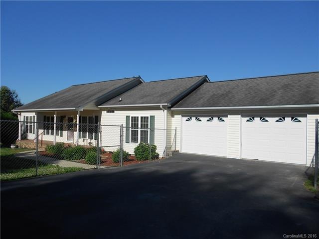 76 Lakewood Rd, Hendersonville, NC 28792 - photo 1