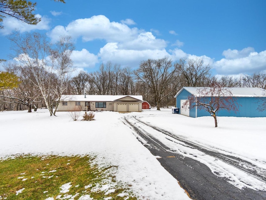 W17801 Us Highway 53 54 93, Galesville, WI 54630 - photo 1