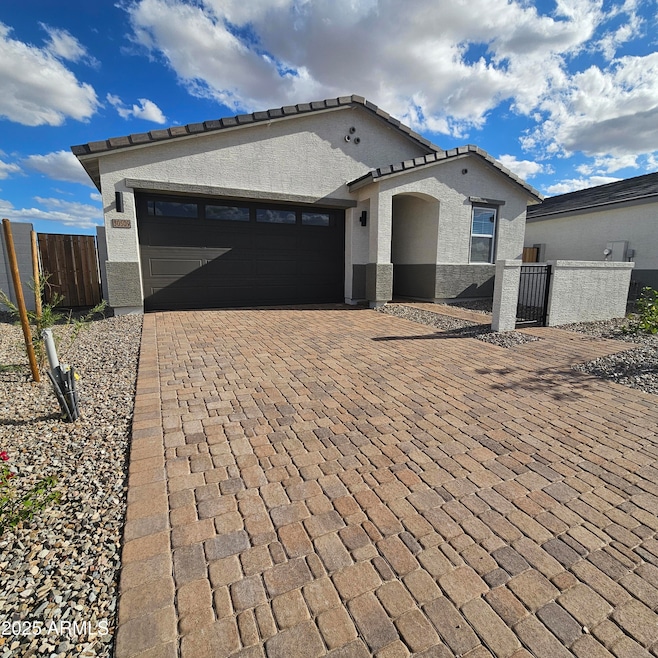 30509 W Oleander Way, Buckeye, AZ 85396 - photo 1