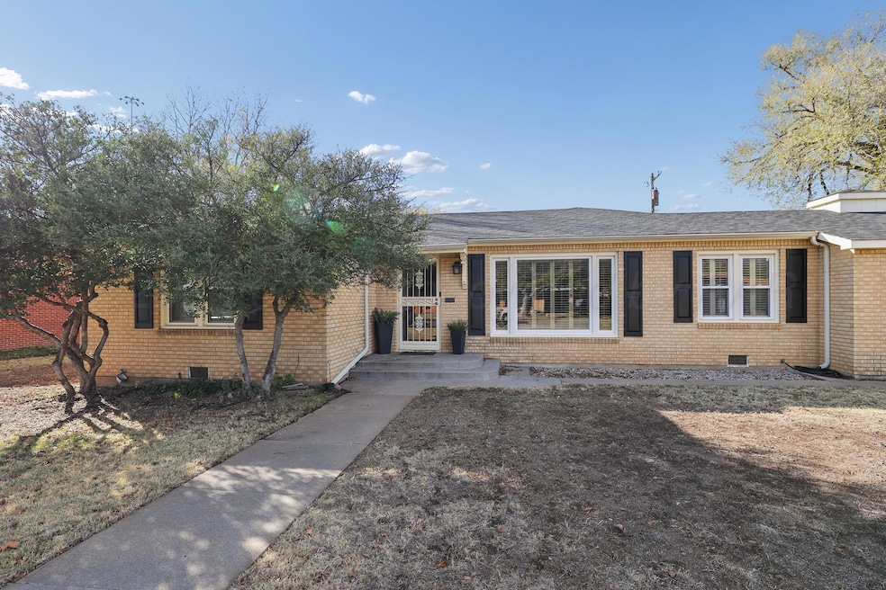 1612 S Milam St, Amarillo, TX 79102 - photo 1