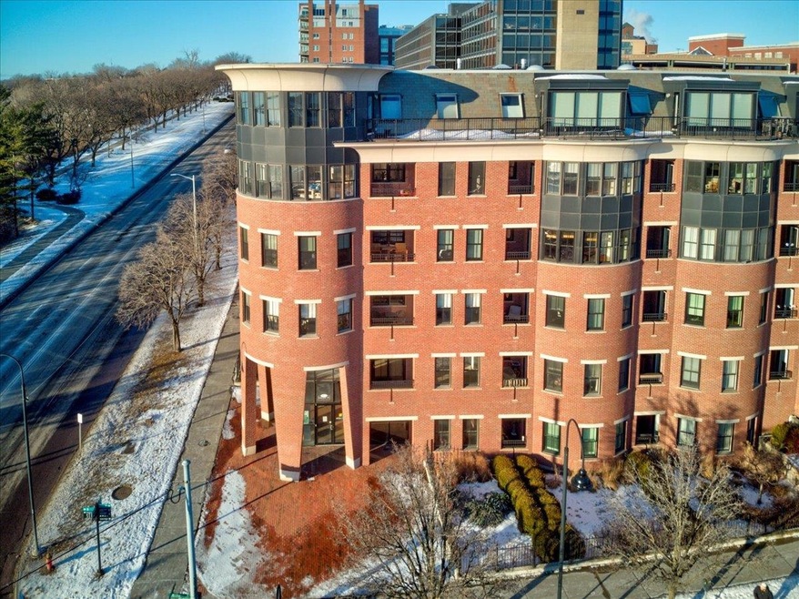 College & Battery unit 203A, Burlington, VT 05401 - photo 1