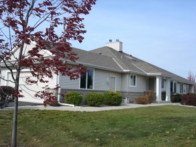Main Photo Exterior