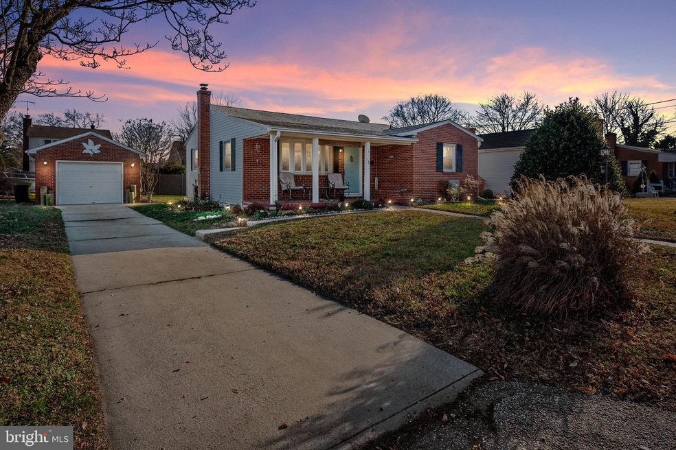 185 Park Rd, Pasadena, MD 21122 - photo 1