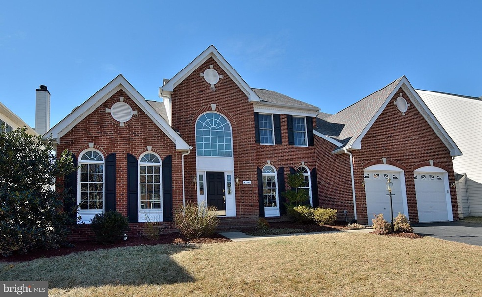 43265 Valiant Dr, Chantilly, VA 20152 - photo 1
