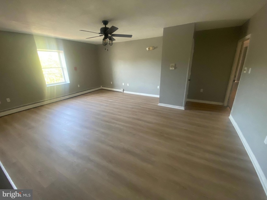 2712 N Main Ave unit 303, Scranton, PA 18508 - photo 1