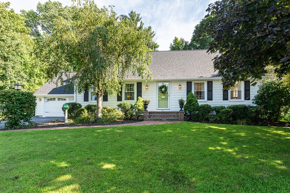 29 & 29R Surrey Ln, Lowell, MA 01852 - photo 1