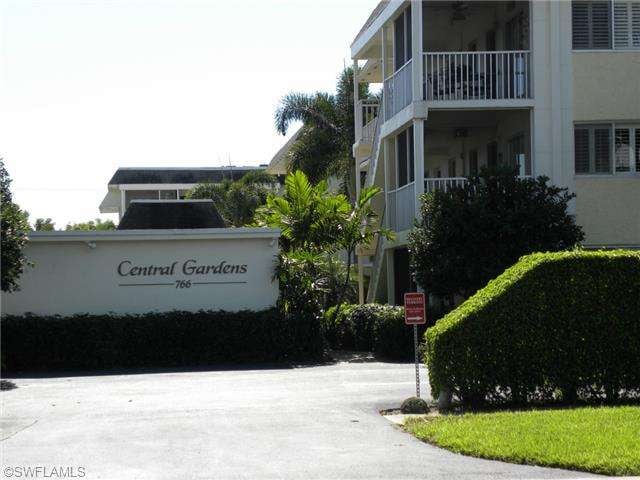 Central Gardens unit 306, Naples, FL 34102 - photo 1