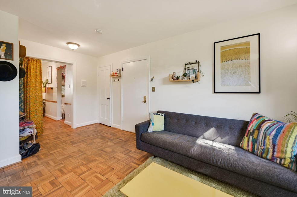2724 Ordway St NW unit 1, Washington, DC 20008 - photo 1