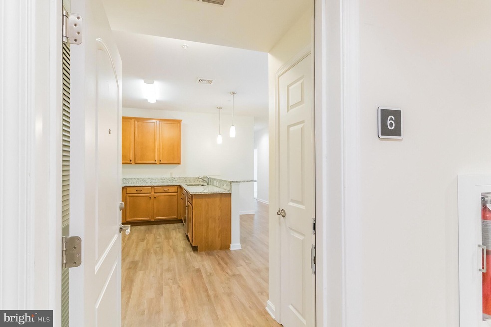 11 Davis Rd unit 16, Phoenixville, PA 19460 - photo 1