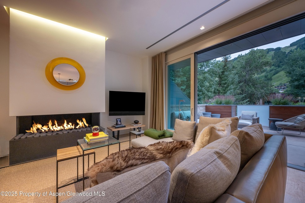 100_E_Cooper_11-0359-HDR