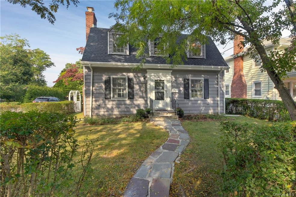 386 Union Ave, Peekskill, NY 10566 - photo 1