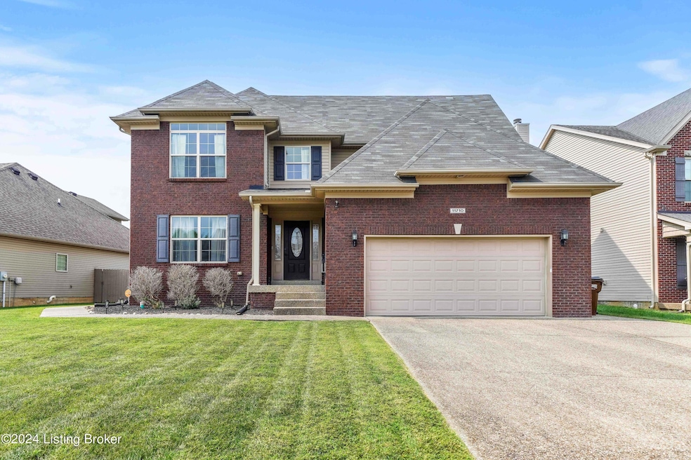 11710 English Meadow Dr, Louisville, KY 40206 - photo 1