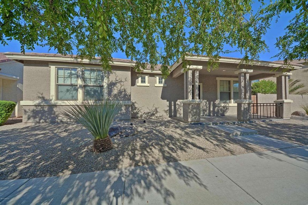 1738 S Reseda