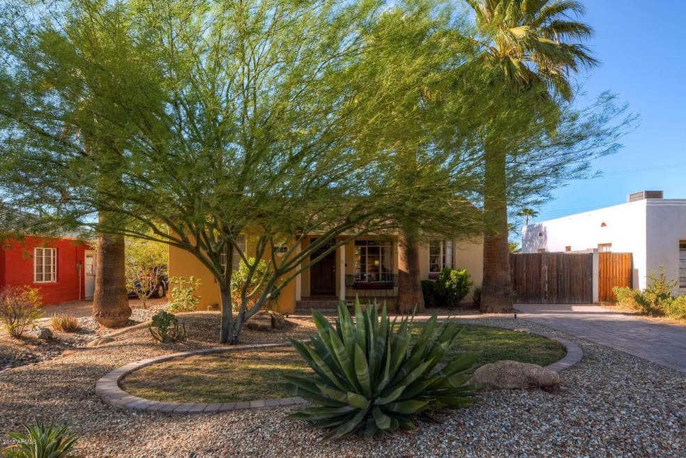 1314 E Hubbell St Phoenix AZ-large-001-E