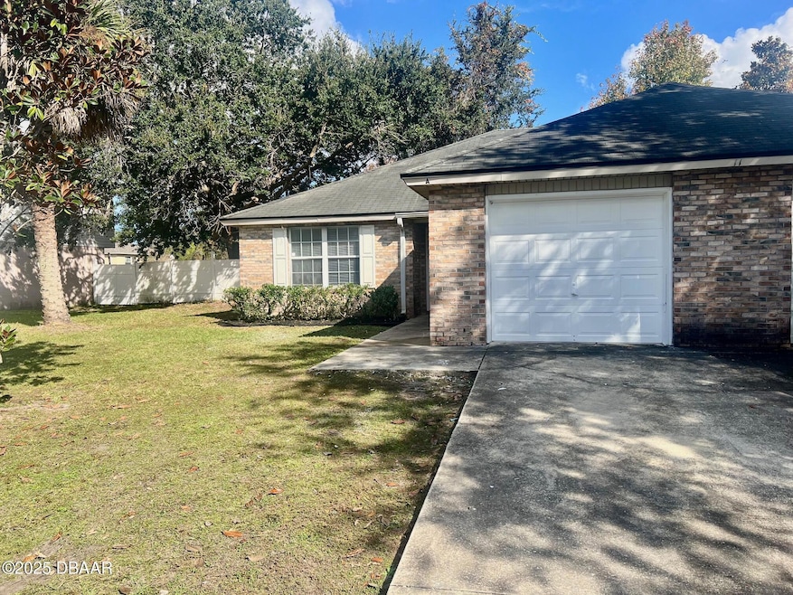 11 Plainview Dr unit A, Palm Coast, FL 32164 - photo 1