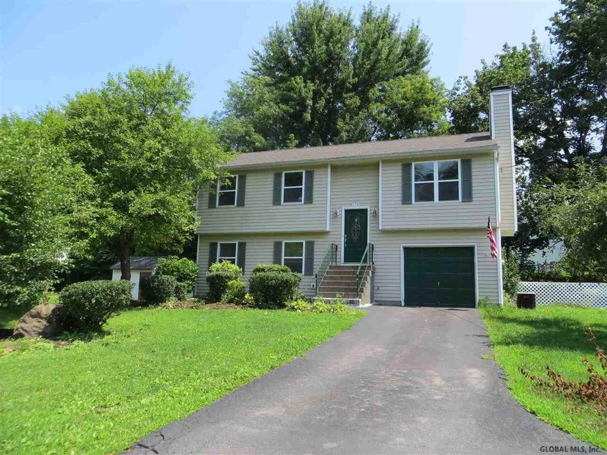 174 New Turnpike Rd, Troy, NY 12182 - photo 1