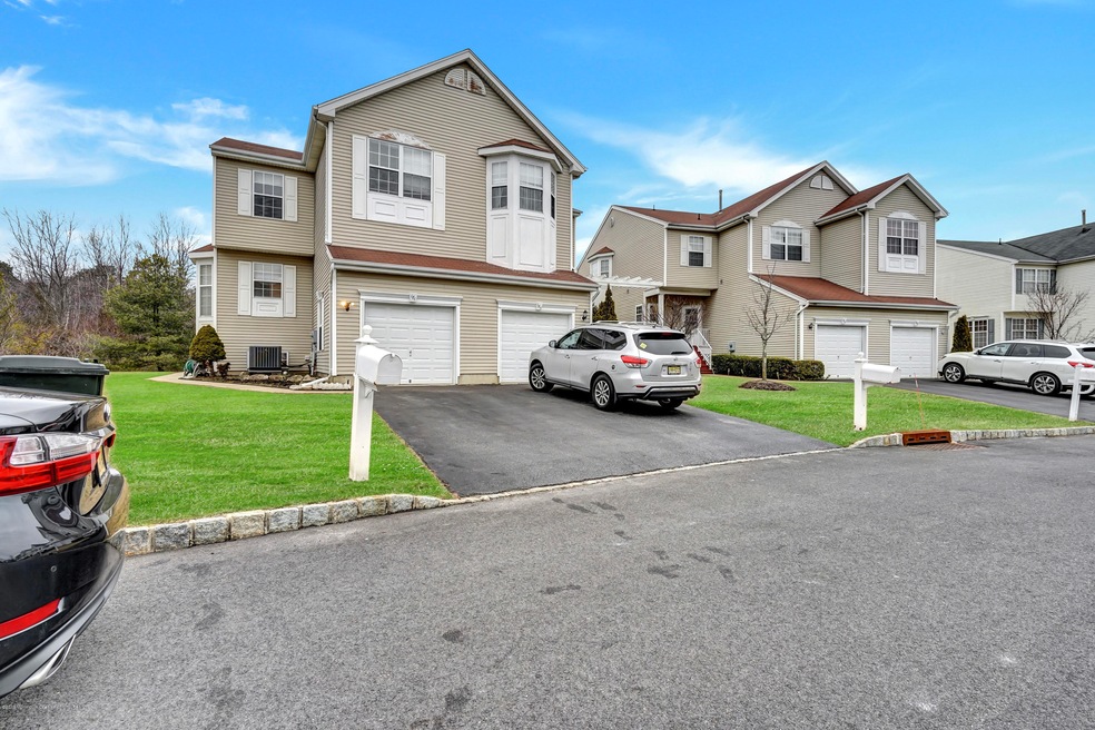 181 Cheyenne St, Tinton Falls, NJ 07712 - photo 1