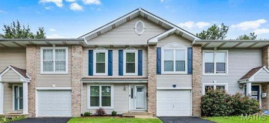 8227 Swarthmore Ct, Saint Louis, MO 63130 - photo 1