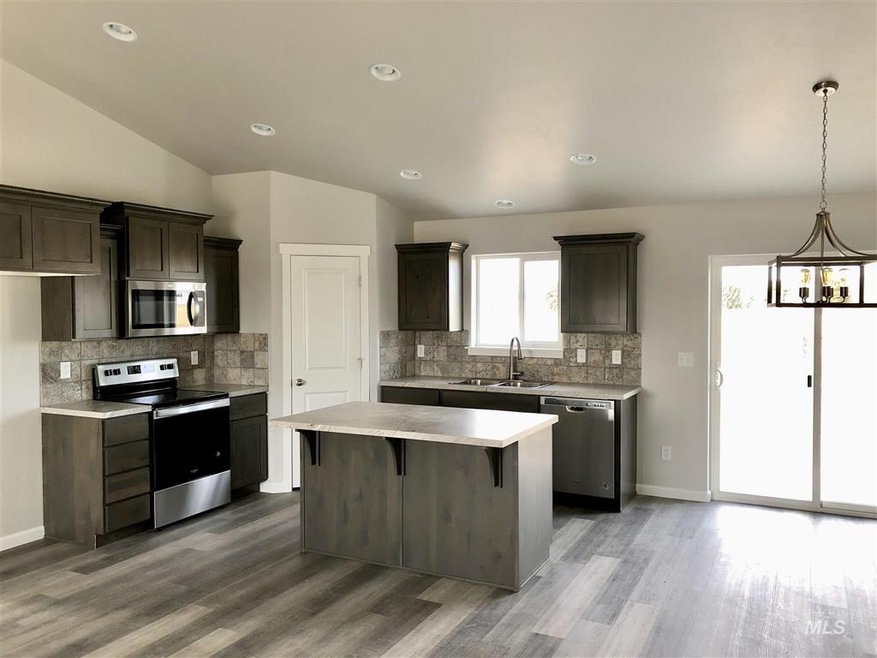 2650 Grand Canyon Dr, Burley, ID 83318 - photo 1