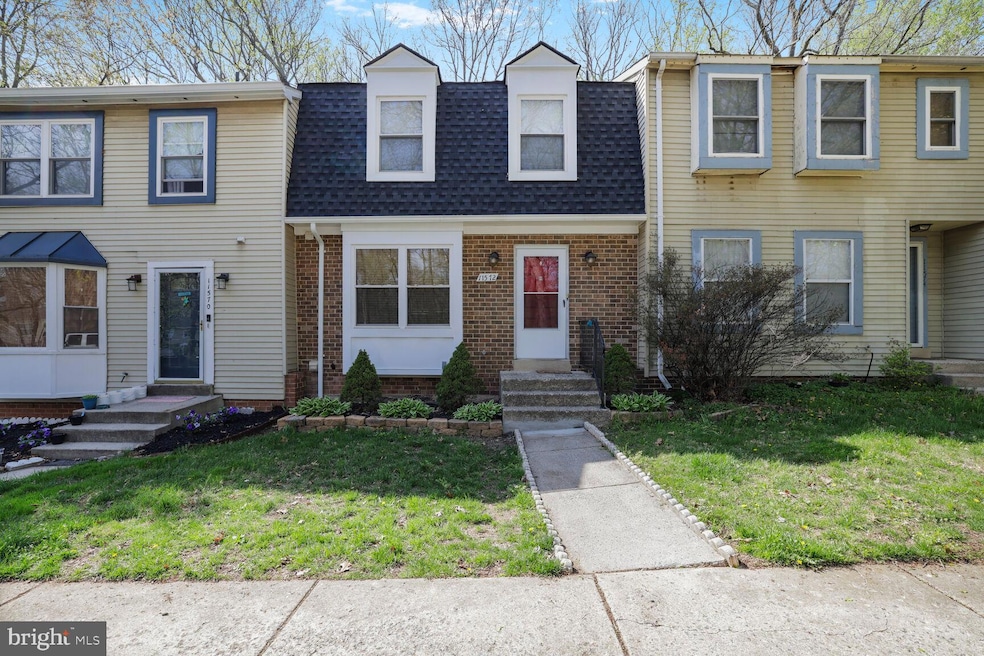 11572 Summer Oak Dr, Germantown, MD 20874 - photo 1