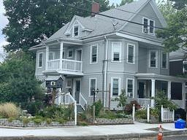 109 Lawrence St unit 111, Malden, MA 02148 - photo 1