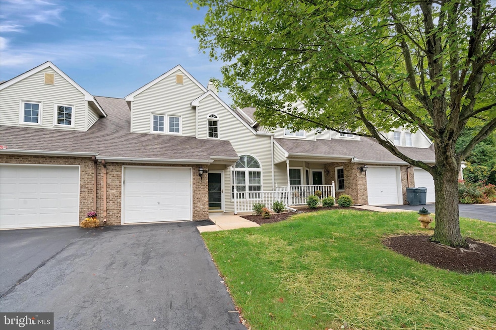 Sold $330,000 • Co-Listing Agent