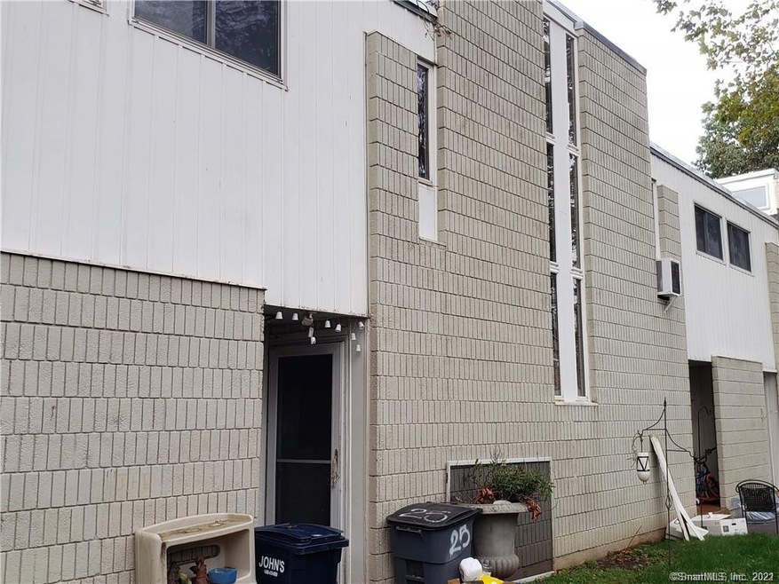 190 Wooster St unit 25, New Haven, CT 06511 - photo 1