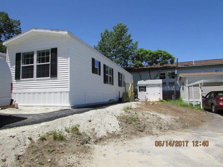 28 Stella Dr, Weymouth, MA 02188 - photo 1