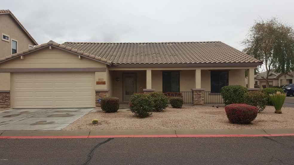20th Ave front of the home