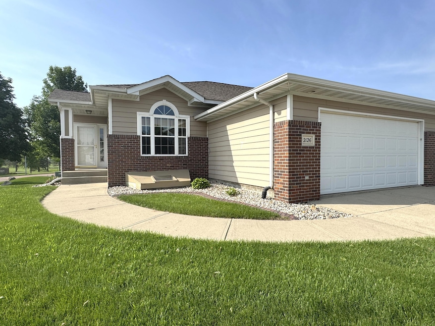 2126 Monarch Lane, Brookings