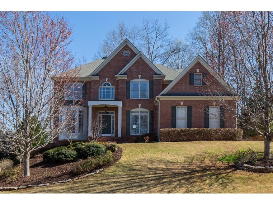 Stunning home in sought-after Ashebrooke subdivisi